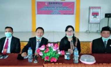 Keintjem : Tugas Panwas Tidaklah Mudah, Ketelitian, Tanggung Jawab Dan Netral Keintjem : Tugas Panwas Tidaklah Mudah, Ketelitian, Tanggung Jawab Dan Netral