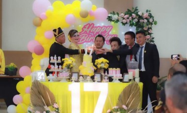 HUT Ke-17 Kabupaten Minahasa Selatan DPRD Laksanakan Paripurna Istimewa. HUT Ke-17 Kabupaten Minahasa Selatan DPRD Laksanakan Paripurna Istimewa.