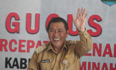 HUT Mitra Ke 13, James Sumendap Bagikan120 Ribu Masker HUT Mitra Ke 13, James Sumendap Bagikan120 Ribu Masker