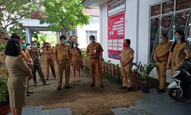 Sidak Sejumlah SKPD, Wabub Dapati Kantor Tidak Ada ASN Sidak Sejumlah SKPD, Wabub Dapati Kantor Tidak Ada ASN