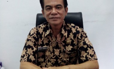 Kementrian Kelautan dan Perikanan Salurkan BST. Dinas Kelautan dan Perikanan Mitra Lakukan Verifikasi Monigir: Penerima BST Ganda Langsung Di Coret Kementrian Kelautan dan Perikanan Salurkan BST. Dinas Kelautan dan Perikanan Mitra Lakukan Verifikasi Monigir: Penerima BST Ganda Langsung Di Coret