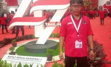 Kutuk Keras Pembakaran Bendera partai, DPC PDIP Lakukan Aksi Damai Kutuk Keras Pembakaran Bendera partai, DPC PDIP Lakukan Aksi Damai