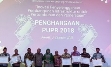 Pemprov Sulut Peringkat 3 Kategori KBPU Jalan Tol Pemprov Sulut Peringkat 3 Kategori KBPU Jalan Tol